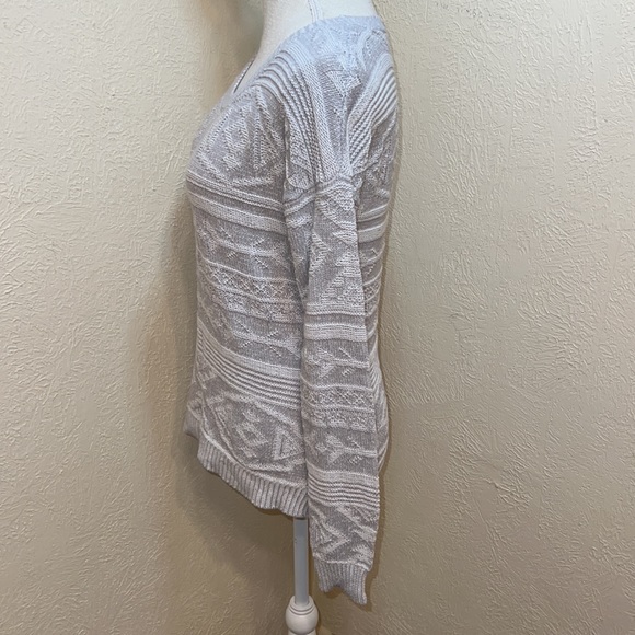 Pink Rose Grey Knit Sweater - Picture 4 of 10